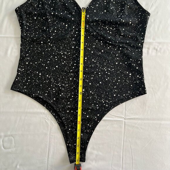 Women’s Plus Size 1XL Black Bodysuit Silver Accent Dotted One Piece - Picture 3 of 10